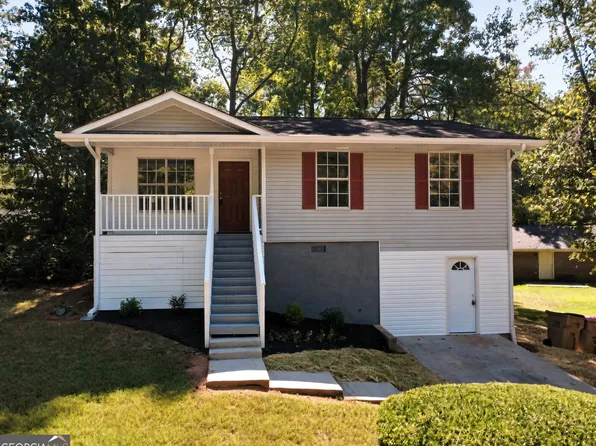 215 Sherwood Loop, McDonough, GA 30253