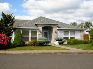 14921 NE Fremont St, Portland, OR