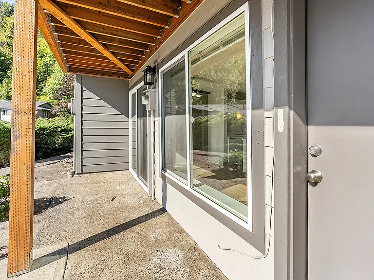 Cascade Vista — Photo 3