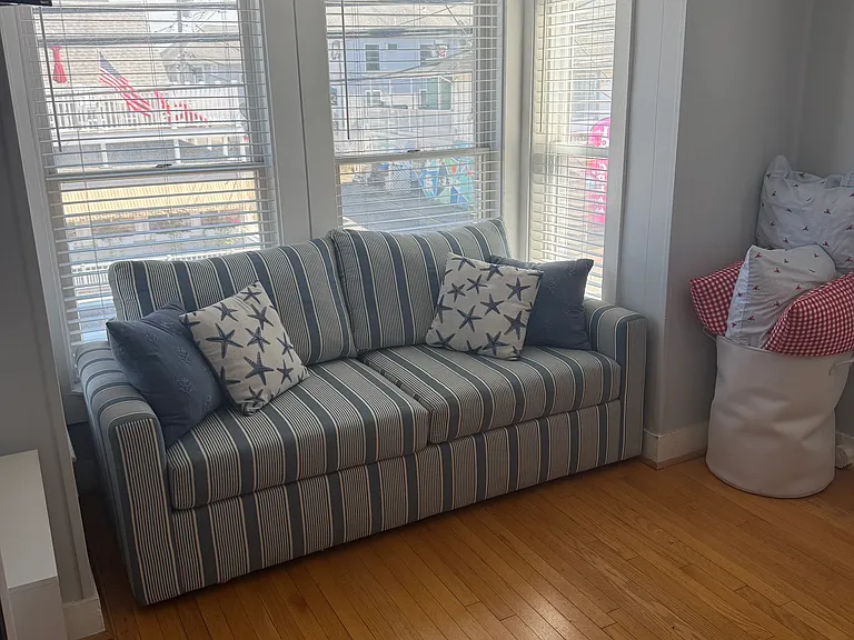 70 E Grand Ave #114 — Photo 2
