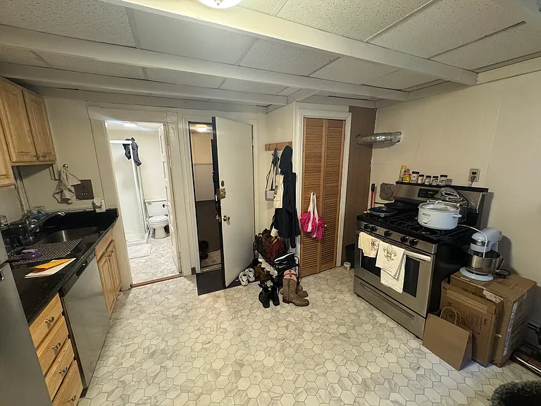 240 Cambridge St #2 — Photo 7