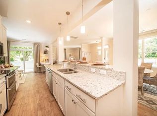 107 Fishers Ct, Hampton, VA 23666