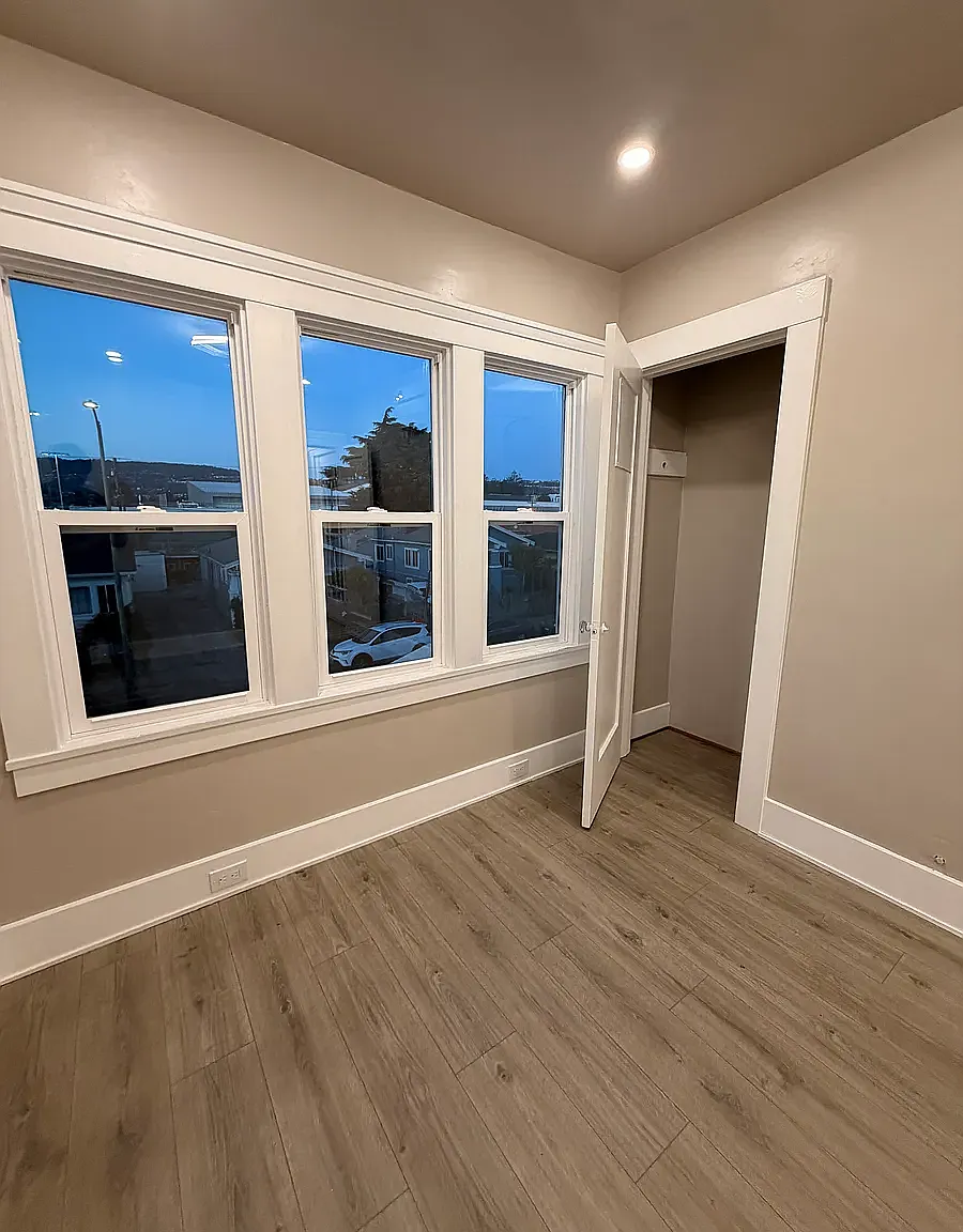 4521 Bond St — Photo 3