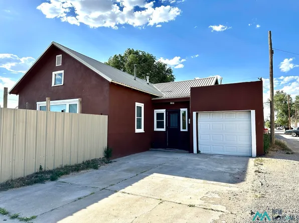 809 E 2nd St, Portales, NM 88130