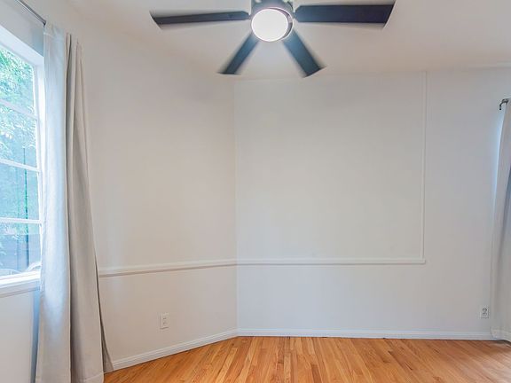 5th image of 1122-1124 S Holt Ave #3