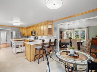 5481 Stewart Dr, Virginia Beach, VA 23464