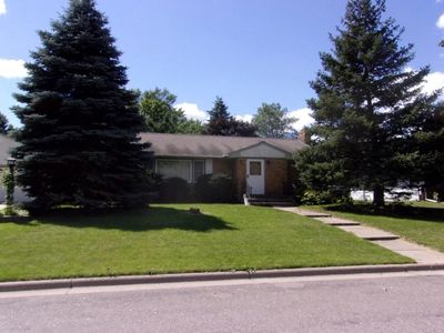 1392 Rambler Rd, Roseville, MN, 55113