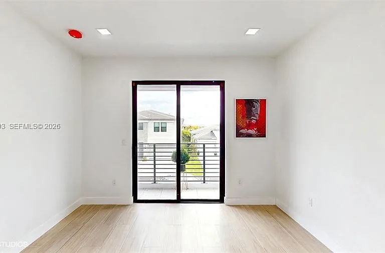 8350 Royal County Down Rd — Photo 28