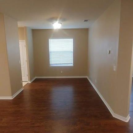 3rd image of 3910 Playa Del Sol Dr Unit 101