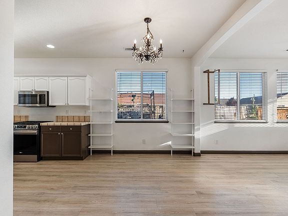 4th image of 10235 Lucente Way