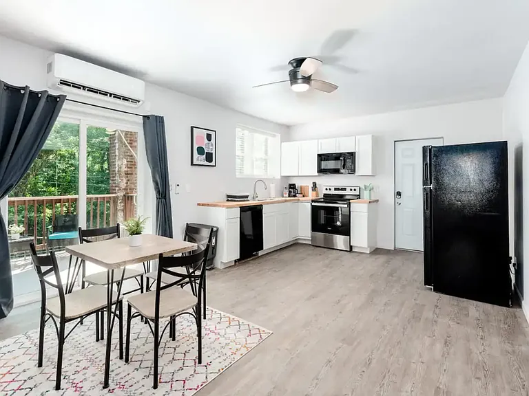 5540 Delmar Blvd — Photo 32