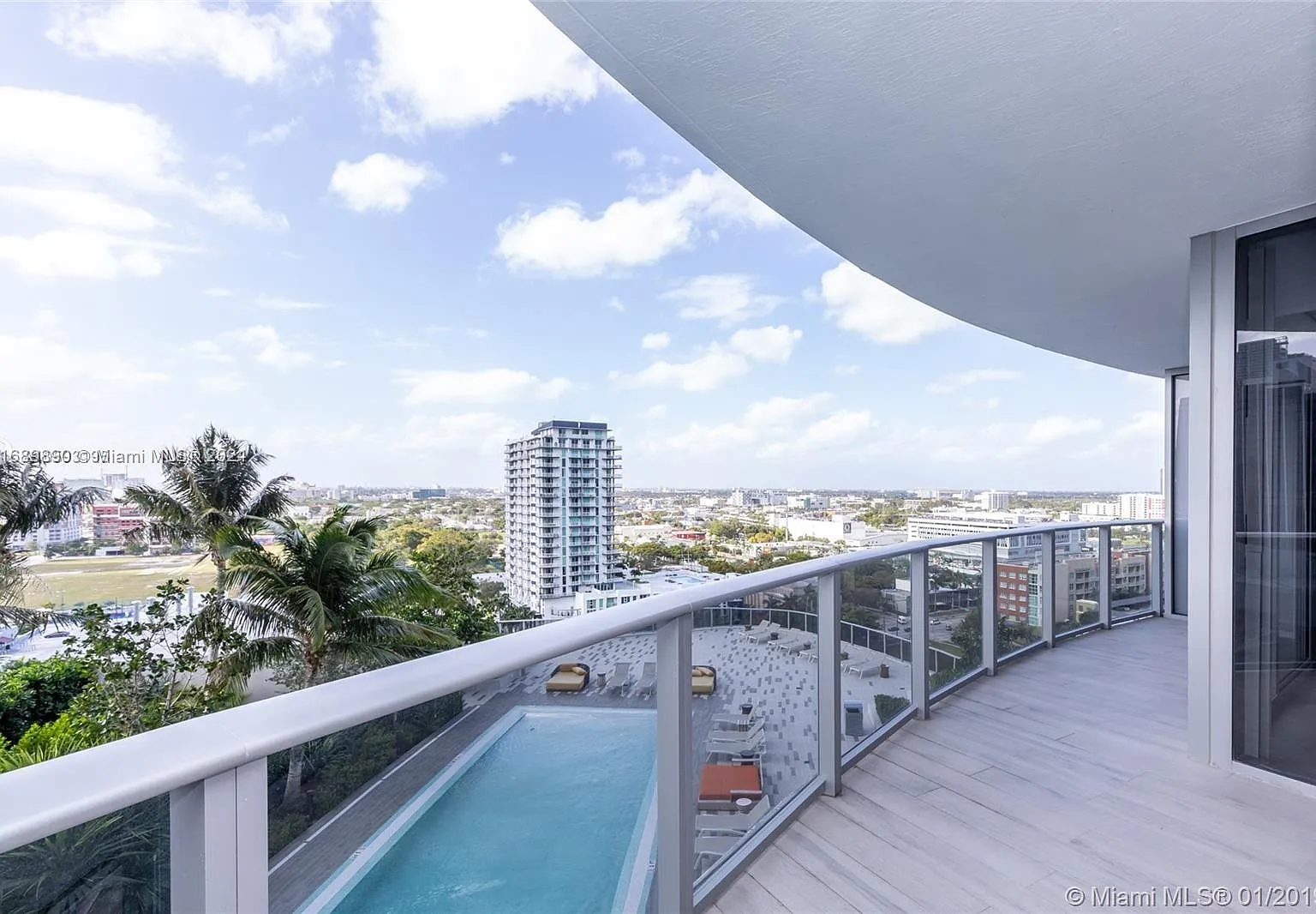 2 bed, 1171 sqft, $4,850 — Photo 4
