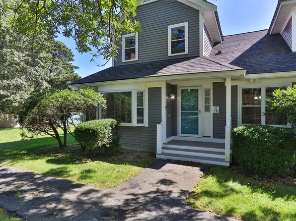 720 Pitchers Way APT 28C, Hyannis, MA 02601