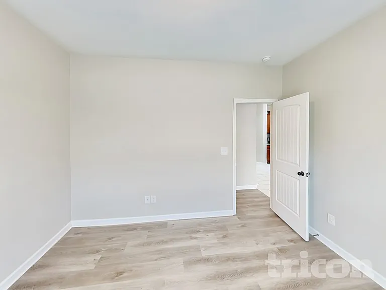 11023 Station Dr — Photo 9