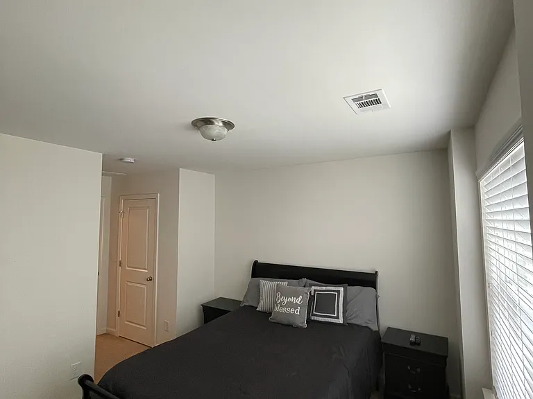 5010 Longview Walk — Photo 7