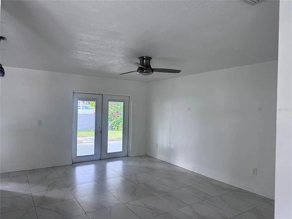2 bed, 2.0 bath, 1110 sqft, $2,350 — Photo 3