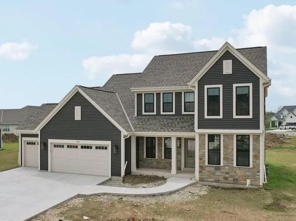 1233 Green Tree DRIVE, Oconomowoc, WI 53066