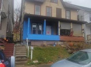 317 1st St, Slatington, PA 18080