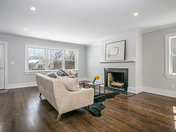 3rd image of 63 Murray Ave