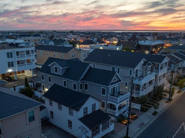 22 S Decatur Ave, Margate, NJ 08402