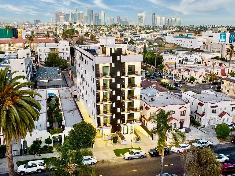 930 S Catalina St #503 — Photo 6