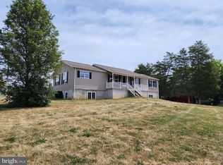 15426 Fairview Rd, Hagerstown, MD 21740