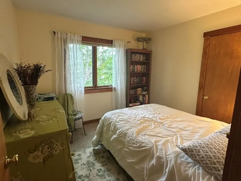 44 Lynn Ave — Photo 7
