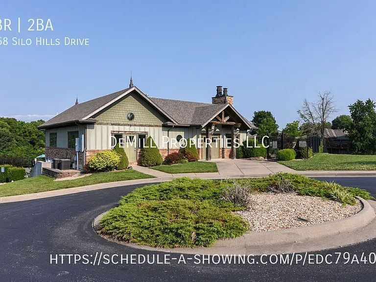 4858 Silo Hills Dr — Photo 13