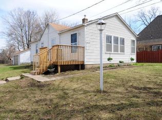 18361 Minnetonka Blvd, Deephaven, MN 55391