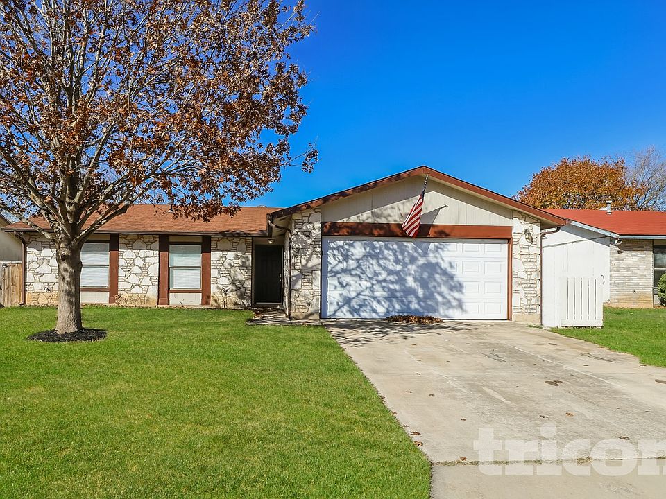 1st image of 827 Thornedike Dr