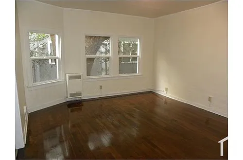 504 S Rampart Blvd Photo 1