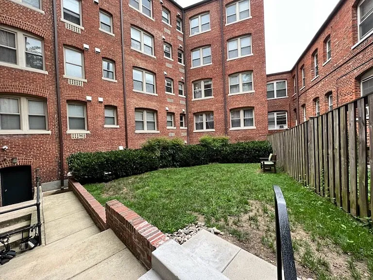 3446 Connecticut Ave NW #204 — Photo 15