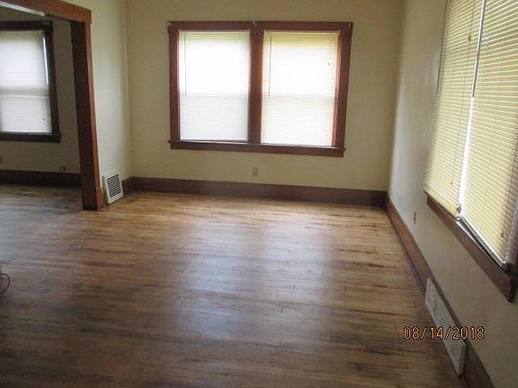 4th image of 57 E Avondale Ave APT B