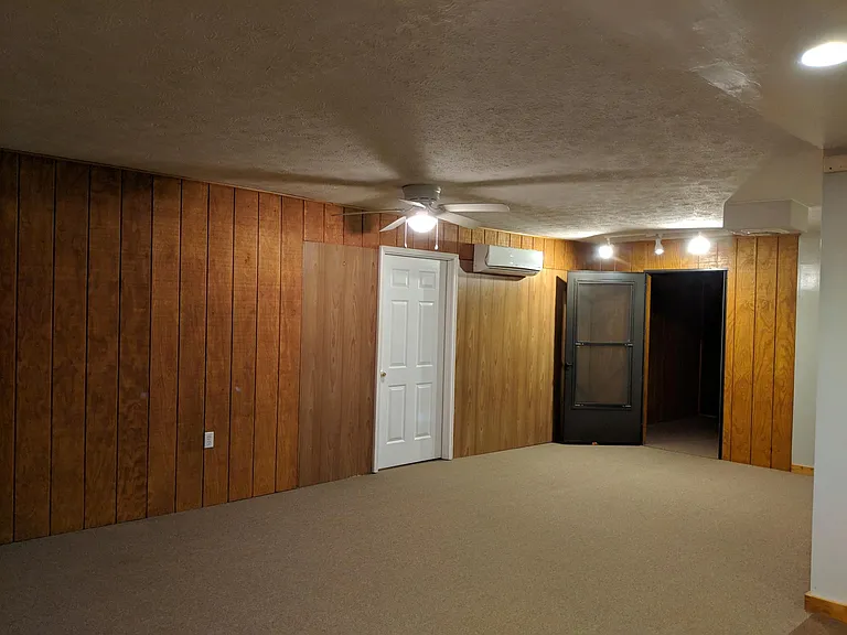 21692 Point Lookout Rd — Photo 7