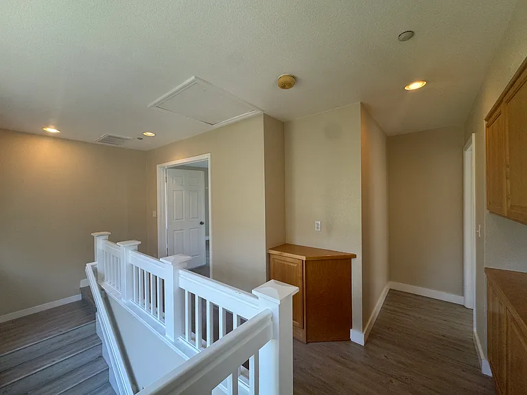 1 Buccaneer Ln — Photo 17