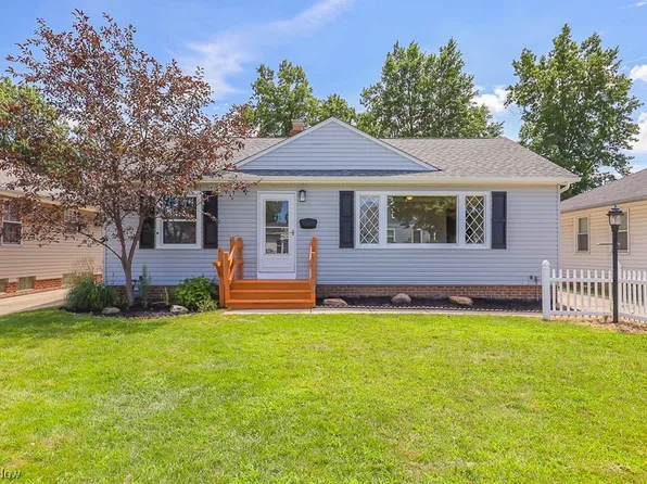 30200 Truman Ave, Wickliffe, OH 44092