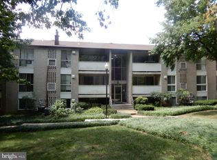 5618 Bloomfield Dr APT 2, Alexandria, VA 22312