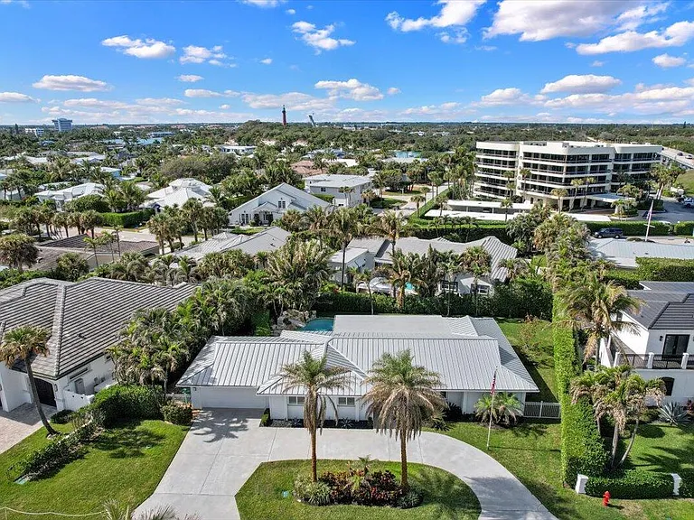 48 Ocean Dr — Photo 4