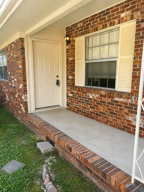 2 bed, 875 sqft, $1,095 — Photo 3