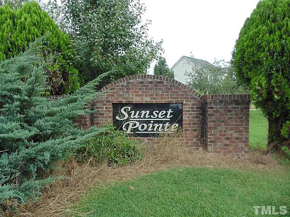 2nd image of 144 Sunset Pointe Dr