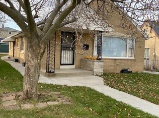 5709 N 64th St, Milwaukee, WI 53218