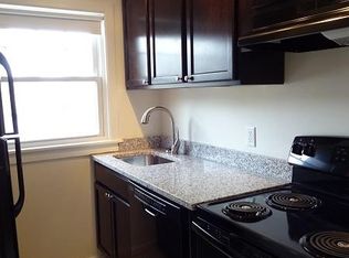 16 Walnut St APT 1, Portland, ME 04101
