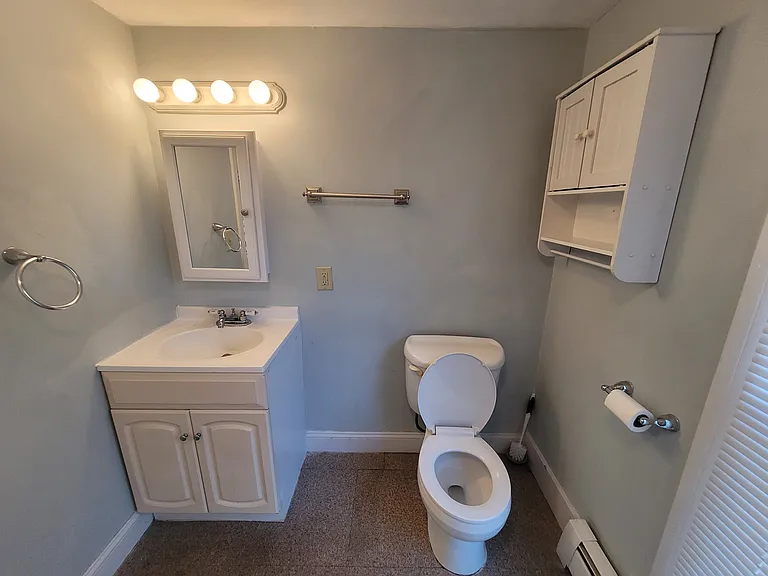 1614 N Main St #4 — Photo 14
