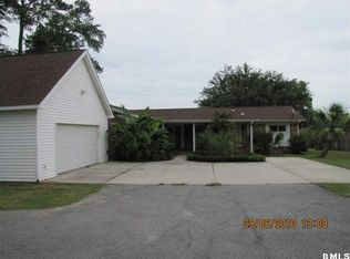 9 Sunmist Dr, Seabrook, SC 29940