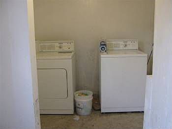 4th image of 471 N Holliston Ave