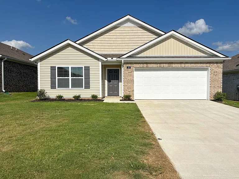 15 S Thorn Tree St — Photo 1
