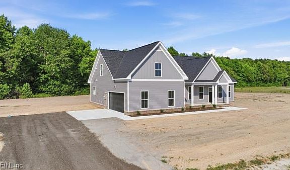 2nd image of 596 Ownley Rd