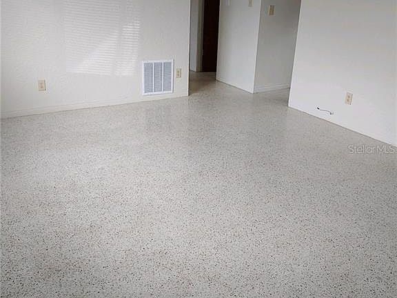 4th image of 5491 86th Ave
