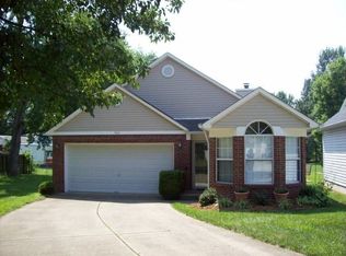 9101 Hampton Ridge Ct, Louisville, KY 40220