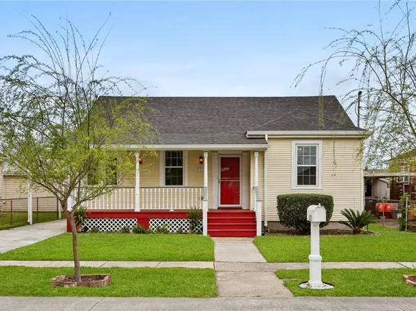 571 Lebeau St, Arabi, LA 70032